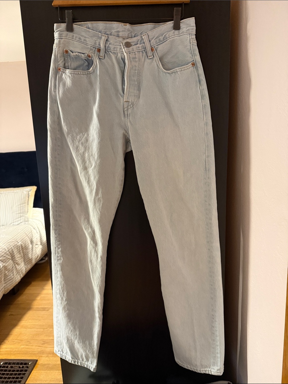Levi's 501 Women’s faded jeans 27x30
